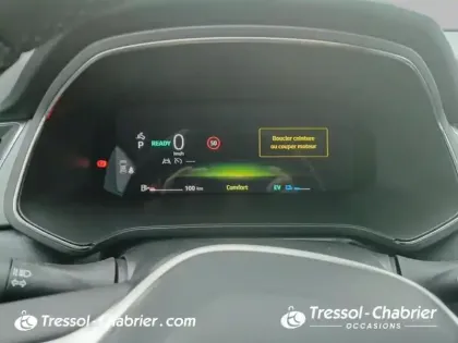 Photo 20 Renault Captur  E-Tech full hybrid 145 Techno