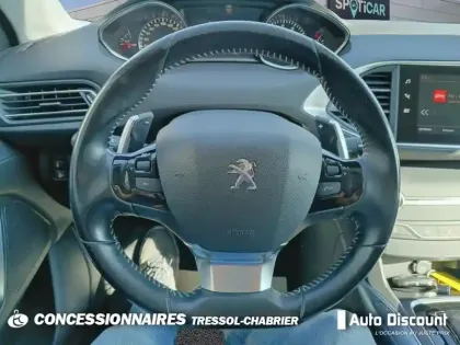 Photo 11 Peugeot 308  PureTech 130ch S&S EAT8 Allure