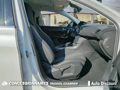 Photo 8 Peugeot 308  PureTech 130ch S&S EAT8 Allure