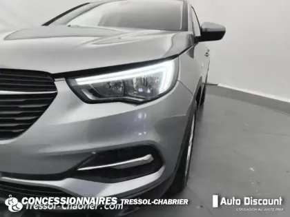 Photo 13 Opel Grandland X  1.2 Turbo 130 ch BVA8 Design Line