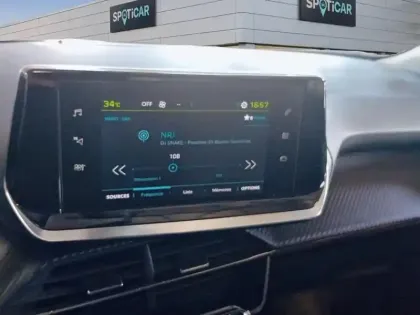 Photo 10 Peugeot 2008  Electrique 136 ch Active