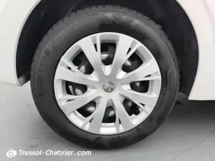 Photo 14 Peugeot 208  AFFAIRE PURETECH 82 S&S BVM5 PREMIUM