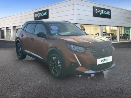 Photo 28 Peugeot 2008  PureTech 100 S&S BVM6 Allure