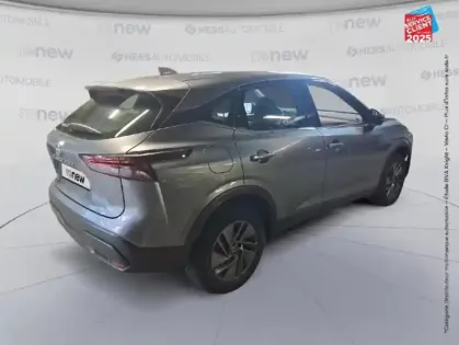 Photo 5 Nissan Qashqai  1.3 Mild Hybrid 140ch Business Edition Camera