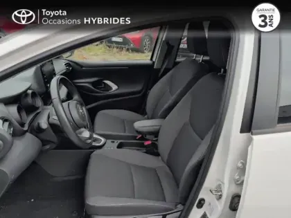 Photo 10 Toyota Yaris  116h Design 5p MY21