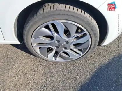 Photo 14 Renault Zoé Zoe Intens charge normale R90 Camera