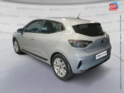 Photo 6 Renault Clio  1.6 E-Tech 145ch full hybrid Evolution - 24