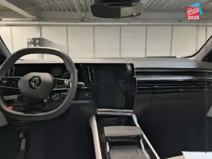 Photo 7 Renault Espace  1.2 E-Tech full hybrid 200ch Iconic 7 Places