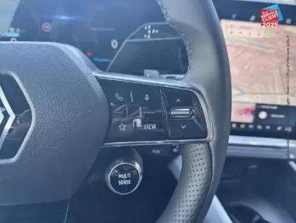 Photo 15 Renault Espace  1.2 E-Tech full hybrid 200ch Iconic