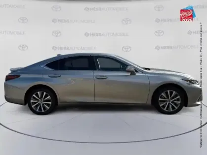 Photo 18 Lexus Es  300H BUSINS PLUS MY21 TOUVRANT SIEG CHAUF GPS CAMERA