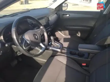 Photo 30 Renault Arkana  1.6 E-Tech 145ch Business GPS Camera