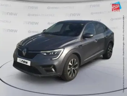 Photo 15 Renault Arkana  1.6 E-Tech 145ch Business GPS Camera