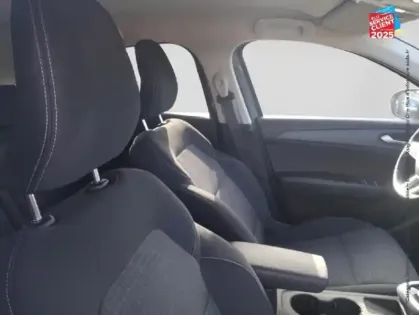 Photo 20 Renault Arkana  1.6 E-Tech 145ch Business GPS Camera