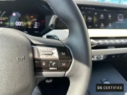 Photo 13 DS DS 4 N°4 Hybride 145ch Jules Verne