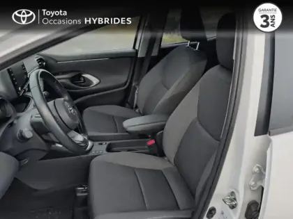 Photo 10 Toyota Yaris  116h Design 5p MY22