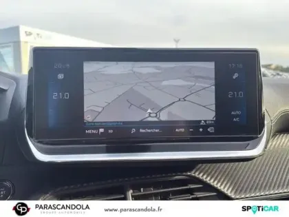 Photo 14 Peugeot 2008  1.5 BlueHDi 130ch S&S GT Line EAT8 7cv