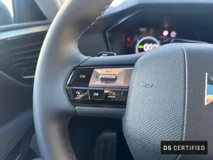 Photo 14 DS DS 4 N°4 E-TENSE 213ch Etoile