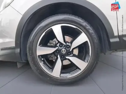 Photo 9 Nissan Qashqai  1.2L DIG-T 115ch N-Connecta Xtronic Camera