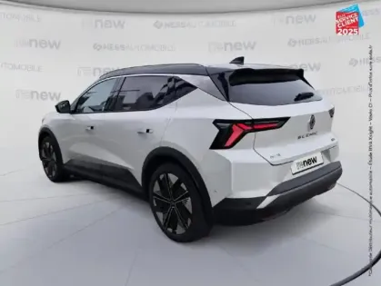 Photo 7 Renault Scenic  E-Tech Electric 220ch Techno grande autonomie -24