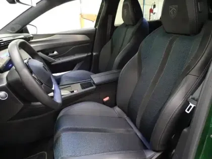 Photo 10 Peugeot 308  PHEV 180ch GT e-EAT8