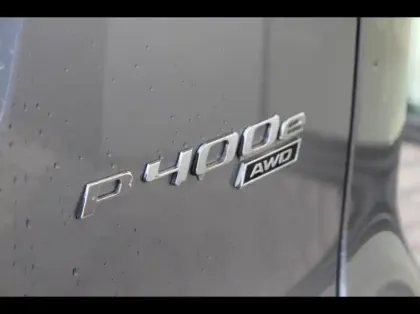 Photo 27 Jaguar F-Pace  P400e Plug-in-Hybrid R-Dynamic S BVA8 AWD