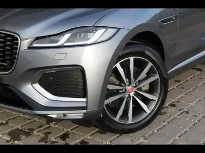 Photo 16 Jaguar F-Pace  P400e Plug-in-Hybrid R-Dynamic S BVA8 AWD