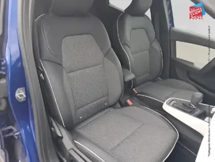 Photo 4 Renault Clio  1.6 E-Tech hybride 145ch Techno Camera GPS