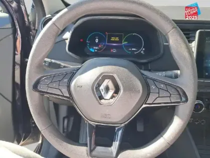 Photo 11 Renault Zoé Zoe E-Tech Equilibre charge normale R110 - 22B