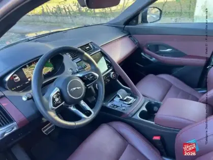 Photo 14 Jaguar E-Pace  P200 FlexFuel MHEV 200ch R-Dynamic HSE