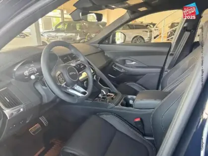 Photo 14 Jaguar E-Pace  P300e PHEV 309ch R-Dynamic SE