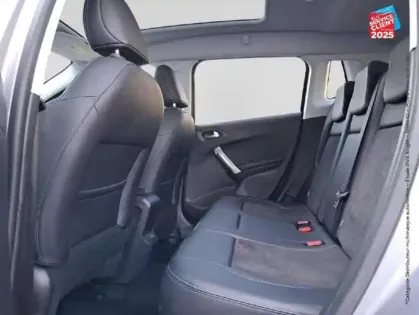 Photo 10 Peugeot 2008 Gén. I Ph2 Crossway 5