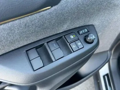 Photo 9 Toyota Yaris  Cross 116h Trail MY21