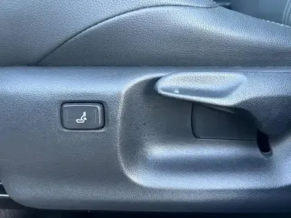 Photo 10 Toyota Yaris  Cross 116h Trail MY21