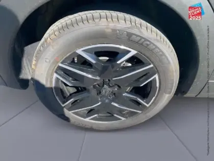 Photo 9 Peugeot 3008  1.2 Hybrid 145ch GT e-DCS6