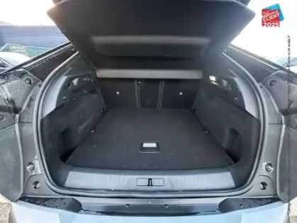 Photo 28 Peugeot 3008  1.2 Hybrid 145ch GT e-DCS6