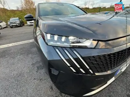 Photo 27 Peugeot 3008  1.2 Hybrid 145ch GT e-DCS6