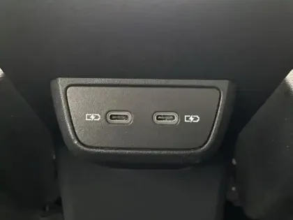 Photo 12 Volkswagen Taigo  1.0 TSI 116ch VW Edition