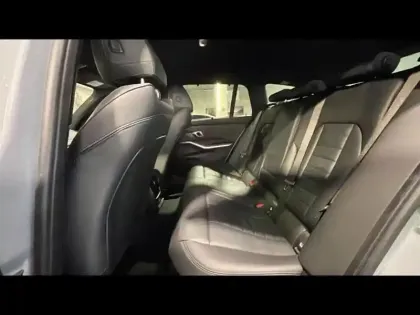 Photo 38 BMW Serie 3 Série 3 Touring 330eA xDrive 292ch M Sport