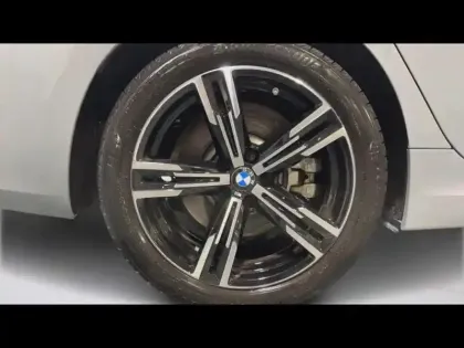 Photo 37 BMW Serie 3 Série 3 Touring 330eA xDrive 292ch M Sport