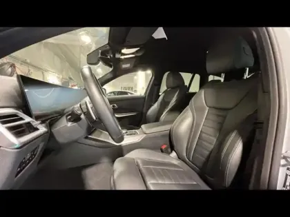 Photo 42 BMW Serie 3 Série 3 Touring 330eA xDrive 292ch M Sport