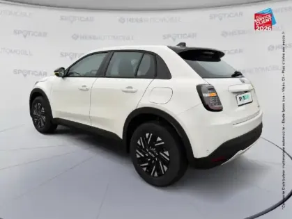 Photo 22 Fiat 600  1.2 Hybrid 136ch Pack Confort DCT6