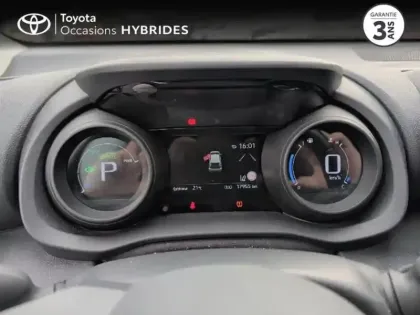 Photo 13 Toyota Yaris  116h Design 5p MY22