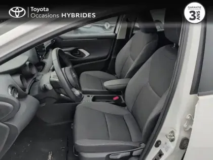 Photo 10 Toyota Yaris  116h Design 5p MY22