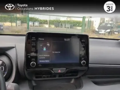 Photo 14 Toyota Yaris  116h Design 5p MY22