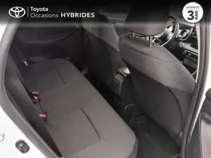 Photo 6 Toyota Yaris  116h Design 5p MY22