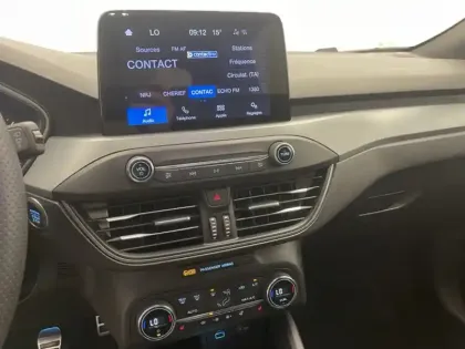 Photo 12 Ford Focus 1.0 Flexifuel E85 Hybrid 125 ch St-Line