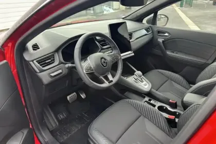 Photo 8 Renault Captur E-Tech full hybrid 145 ch esprit Alpine