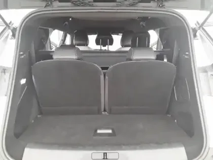 Photo 25 Peugeot 5008  Hybrid 145 e-DCS6