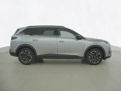 Photo 23 Peugeot 5008  Hybrid 145 e-DCS6