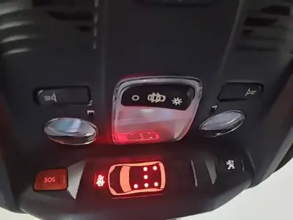 Photo 27 Peugeot 5008  BlueHDi 130ch S&S EAT8